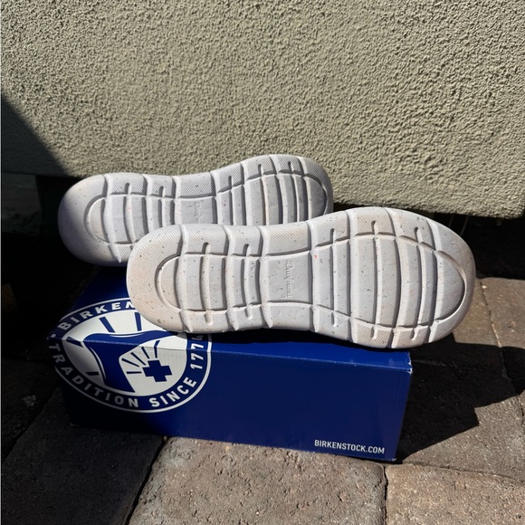 Women’s ReGrind Lightweight Slip-On Energy Return Technology Dearfoams sneakers - Picture 8 of 13